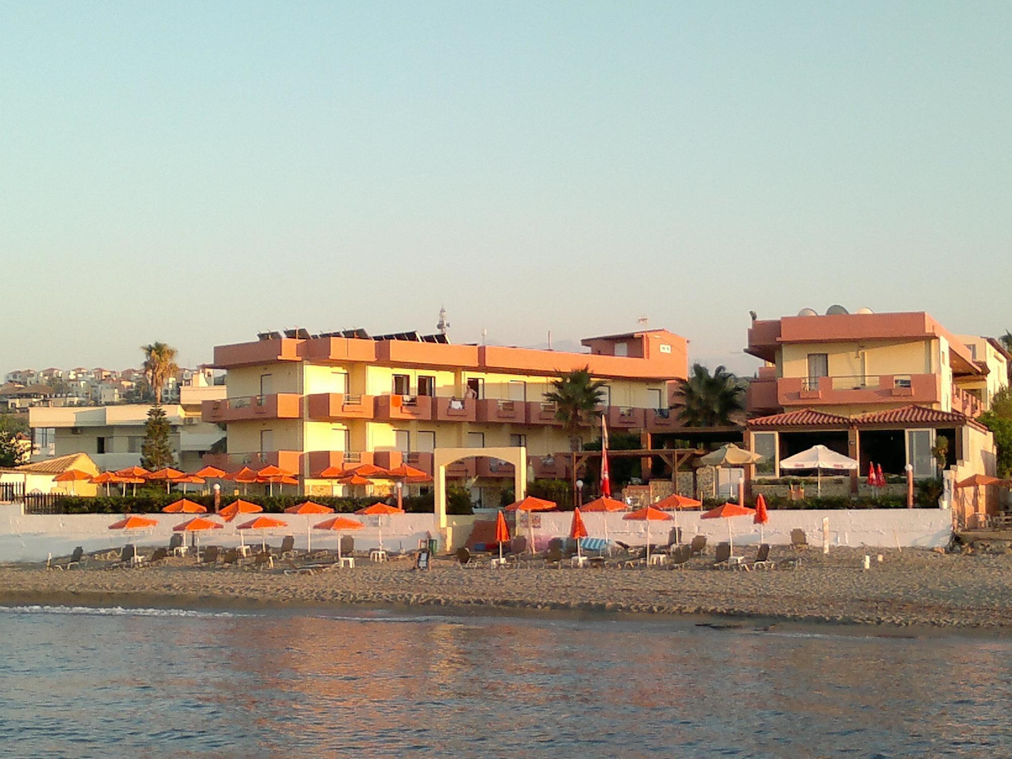 Hotel Haris On The Beach Agia Marina  Exterior photo